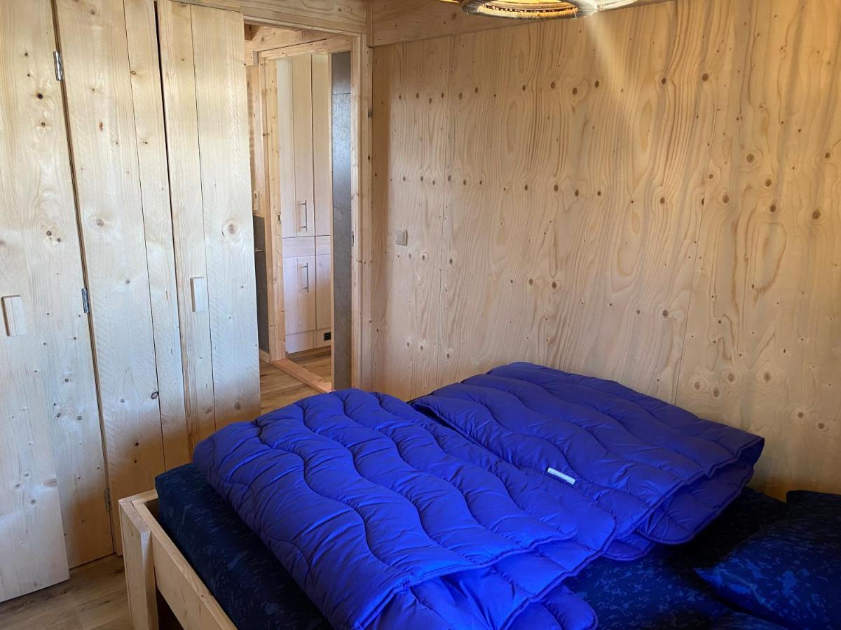 Camping De Uitwijk De Heen Exterior photo